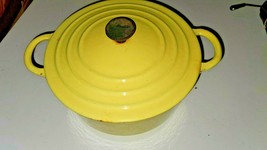 Vintage Le Creuset #B Cast IRON/ENAMEL Dutch OVEN/LID 2 1/2 QT- YELLOW/GOLD-USED - £119.62 GBP