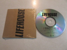 Lifehouse Hanging By A MOMENT/SOMEBODY Else&#39;s Song Promo Cd In Cardboard Sleeve - £2.59 GBP