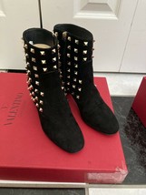 NIB 100% AUTH Valentino Black Suede Rockstud 55MM Booties Sz 35.5 $1495 - £689.24 GBP