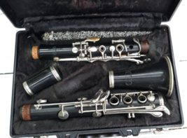 Olds Student Clarinet with Case - $39.99