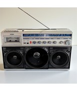 Magnavox D8443 /37  1980&#39;s  Boombox- 4 Band 5 speaker- Partially Working... - $2,341.30 MXN