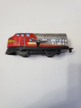 Vintage SANTA FÉ TRAIN Locomotive Engine Windup Tin Toy  Made In Japan - £13.66 GBP