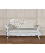 Elegant Tufted Leather Chaise Lounge - $2,714.89 CAD