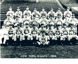 1942 NEW YORK GIANTS 8X10 TEAM PHOTO BASEBALL PICTURE NY MLB - £3.88 GBP