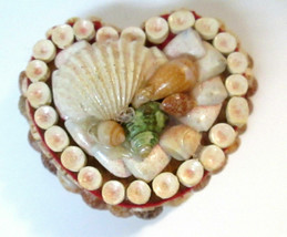 Vintage Heart-Shaped Shell Trinket Jewelry Box Beach Seashell Read Description - £10.98 GBP