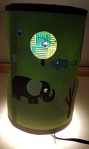 Circo Wild Safari Round Lamp Monkey Elephant Giraffe Lion Green Brown FR... - £31.45 GBP