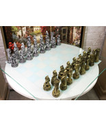 Royal Pet Cats Versus Dogs Chess Animal Character Pieces With Glass Boar... - $1,417.86 MXN