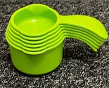 Tupperware Measuring Cups Set of 6 GREEN Curved Embossed Handle 1/4 - 1 Cup - £21.41 GBP