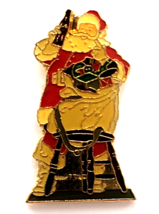 Vintage 1986 Coca Cola Santa Claus Enamel Pin Holiday Christmas Made Taiwan - $12.99