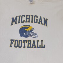 Vtg Gildan Ultra Cotton Michigan Football Men's XL White Cotton Graphic T-Shirt image 4