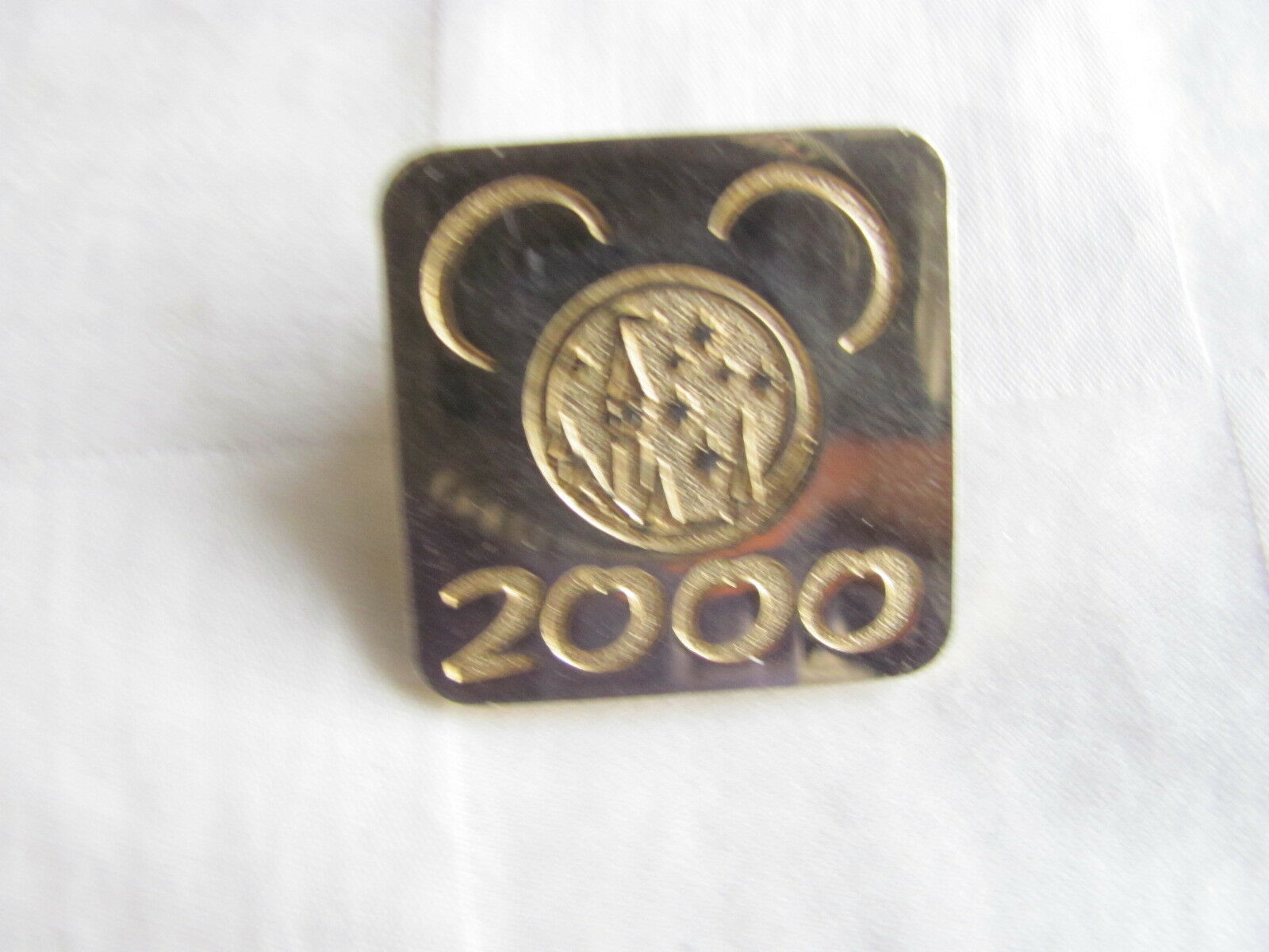 Disney Trading Pins 744 Disneyland 2000 Annual Passholder - $5.02