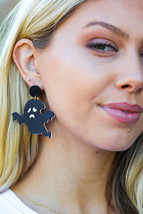 Halloween Black Ghost Acylic Dangle Earrings - £5.34 GBP
