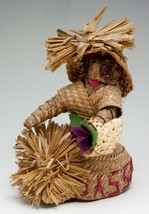 Vintage Nassau Bahamas Woven Straw Basket Flower Girl Feamale 6” Figurine 50S - £6.31 GBP