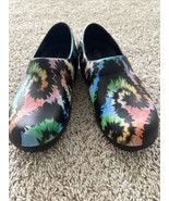 Crocs Womens Neria Pro II Tie Dye Graphic Slip On Clog Slip Resistant Wo... - $76.67 CAD