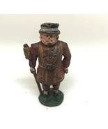 Vintage Fylde - YEOMAN BEEFEATER, Lead Toy, Postwar - $162.31 MXN