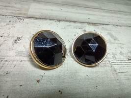 Vintage Gold Tone Black Faceted Glass Round Post Pierced Earrings 7/8&quot; - £6.53 GBP