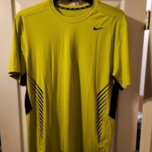 Nike Mens XL DRI FIT Neon Yellow Short sleeve t-shirt - £11.86 GBP