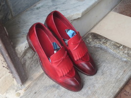 Fashion Shoes Red Men&#39;s Genuine Leather Kilt Fringed Apron Split Toe Handmade - £110.33 GBP