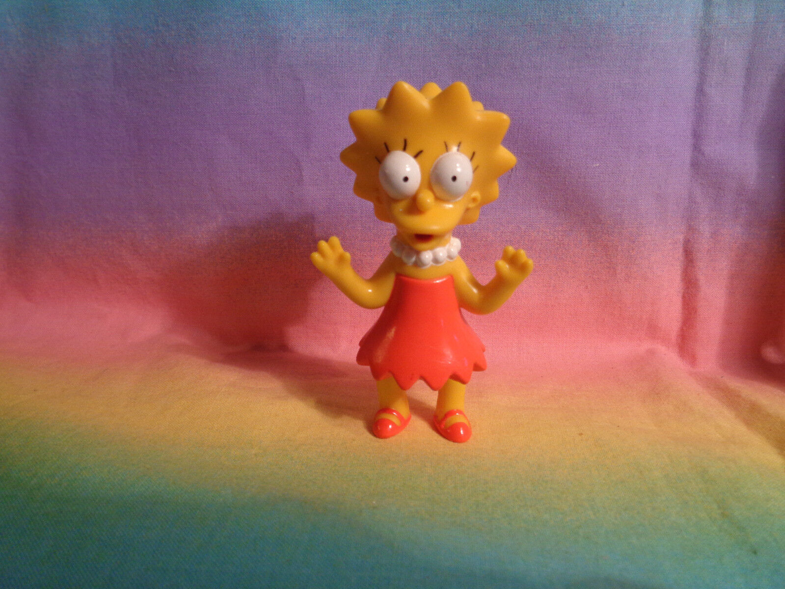 Primary image for 2001 Fox Burger King Simpsons Lisa PVC Figure or Cake Topper - as is