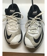 Nike Air Versatile 2 Mid Basketball Shoes Men&#39;s Size 8.5 White/Black - £16.02 GBP