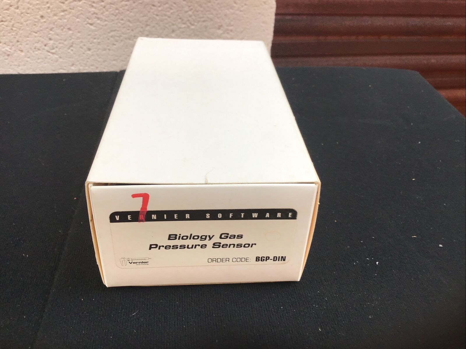 Vernier Software Biology Gas Pressure Sensor BGP-DIN - $79.48