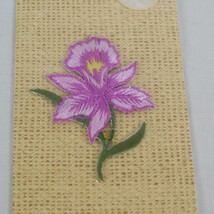 Wrights Sew On Applique Embroidered Purple Flower Lily Patch 2&quot;x1.5&quot; NOS Floral - £2.37 GBP