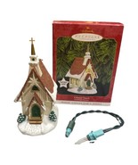 1999 Hallmark Keepsake Christmas Ornament Colonial Church Candlelight Se... - £5.50 GBP