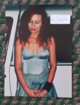 TORI AMOS CAUGHT OUTSIDE RARE PHOTO 8 X 11 INCHES COLOR PHOTO!! EXTREMEL... - $33.04 CAD