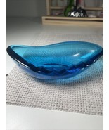 LE Smith COLONIAL BLUE Freeform Orbit Retro Glass ASHTRAY Mid Century MCM - €21,71 EUR