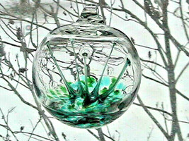 Hanging Glass Ball 4&quot; Diameter Green &amp; Aqua Tree Witch Ball (1) WB28 - $16.93