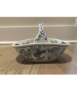 Vintage Blue and White Chinese Decorative Porcelain Basket - £31.06 GBP