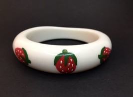 Vintage Lucite Bracelet White with Painted Strawberries Chunky Sturdy - £37.91 GBP