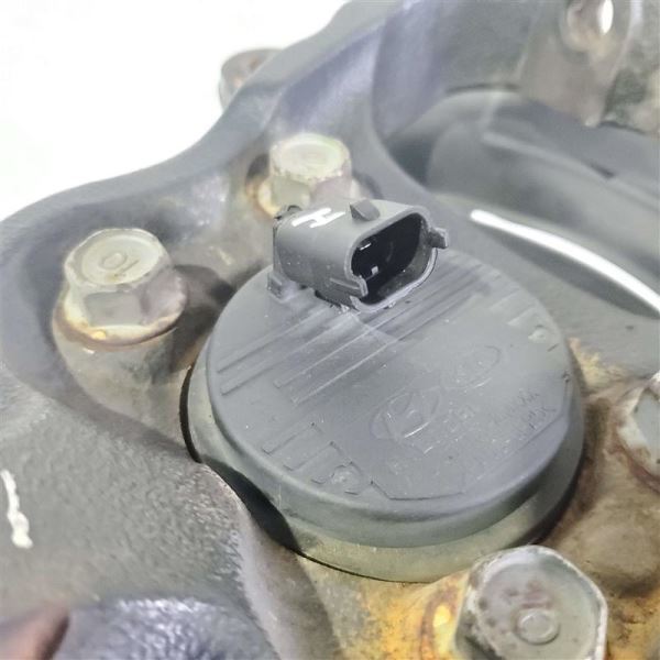 Front Right Spindle With Hub Coupe 51750-2m000 OEM 09 10 11-14 Hyundai Genesis  Item image 5