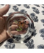 Vintage Viking Clear Round Butterfly And Flowers Paperweight - €13,02 EUR