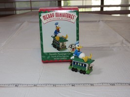 HALLMARK Merry Miniatures Charm Donald&#39;s Passenger Car Mickey Express 1998 - £8.05 GBP