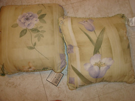 2 DAN RIVER Decorative Bed Pillows Yellow with Purple Flowers - $29.99