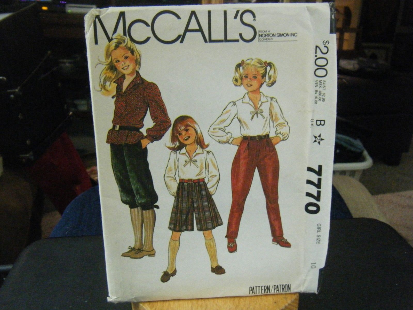 McCall's 7770 Girl's Top, Culottes, Knickers or Jodhpurs Pattern - Size 10 - $15.56