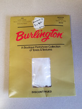 Burlington 118 Lace Swirl Textured Sandalfoot White Medium Pantyhose (NEW) - £5.49 GBP