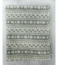 Baby Gear Blanket Geometric Gray White Fleece Soft Tribal Triangle B87 - £16.61 GBP