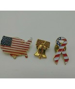 Lot Of 3 American Flag Bell Hat Lapel Pin - €4,67 EUR