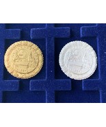 Vintage Set Of 2 Collectible Pins In Honour Of High Mountain Marathon Pl... - $12.33 CAD