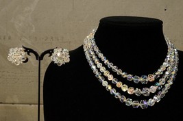 Vintage Costume Jewelry AB Crystal Faceted Bead Glass Beaded Bib Necklac... - £27.12 GBP