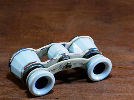 Vintage Theater Opera Binuculars - USSR 1950s - Ivory Color - 2.5X Lens - £22.10 GBP