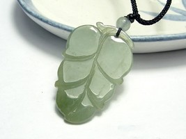 Free Shipping-  Hand carved 100% Type AAA Natural dark Green Jadeite Jade carved - £15.72 GBP
