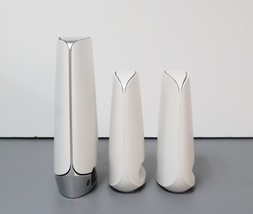Netgear Orbi RBK653 AX3000 Wi-Fi 6 Tri-Band Mesh System (3-Pack) image 3