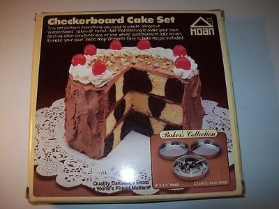 Hoan Checkerboard Cake Set - $24.99