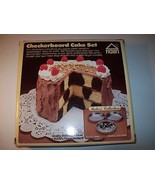 Hoan Checkerboard Cake Set - £19.74 GBP
