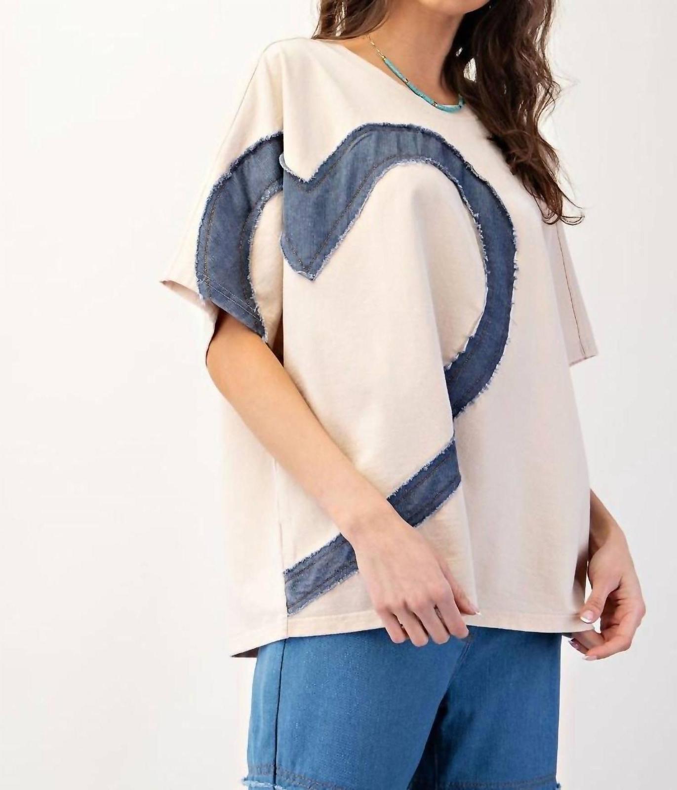 Easel Heart Patch Knit Top Size L - $50.49