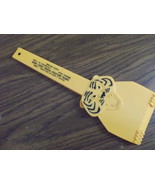 Lukens Steel Company Plastic Tiger Ice Scraper Advertising Credit Union  - $27.41 CAD