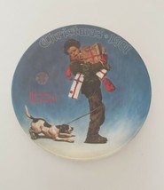 Vintage Norman Rockwell Christmas 1981 Plate Wrapped up in Christmas Knowles Dog - £10.09 GBP